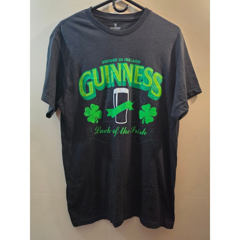 Guinness Luck of the Irish St Patricks Day Black T-Shirt Mens Medium Shamrocks